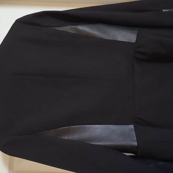 Jacket - Picture 3 of 6